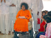 Bhagawan granting Darshan to devotees in Sai Ramesh Krishan Hall