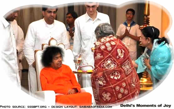 Sathya Sai Baba arrives in Delhi- SSSIC